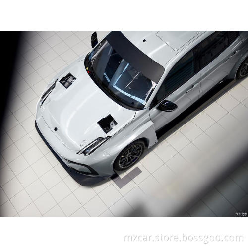 China Factory Direct Supply Lynk &amp; Co 03 2023 1.5TD DCT -sterkte plus compacte sedan benzineauto 4 deur 5 stoelen sedan